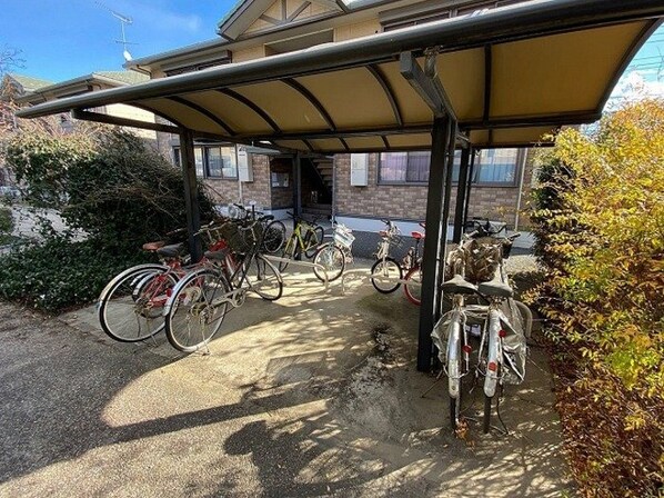 スクエアガーデン Bの物件内観写真